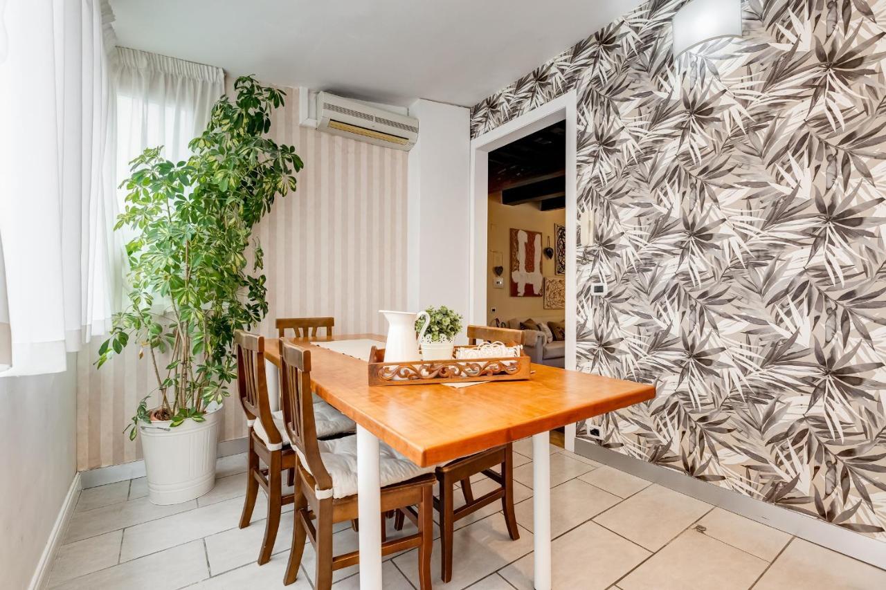 Piazza Di Spagna Fantastic Apartamento Roma
